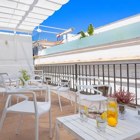 Genteel Mateos Gago Terrace Vi Holiday home Seville